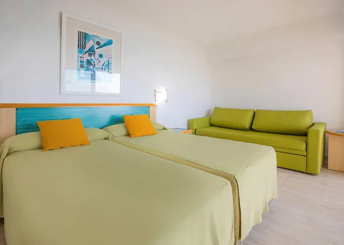 מלון Servigroup Galua 4*